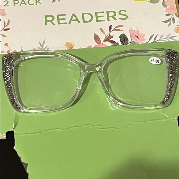 Stylish Clear Glasses +3.0 NEW - Picture 3 of 3